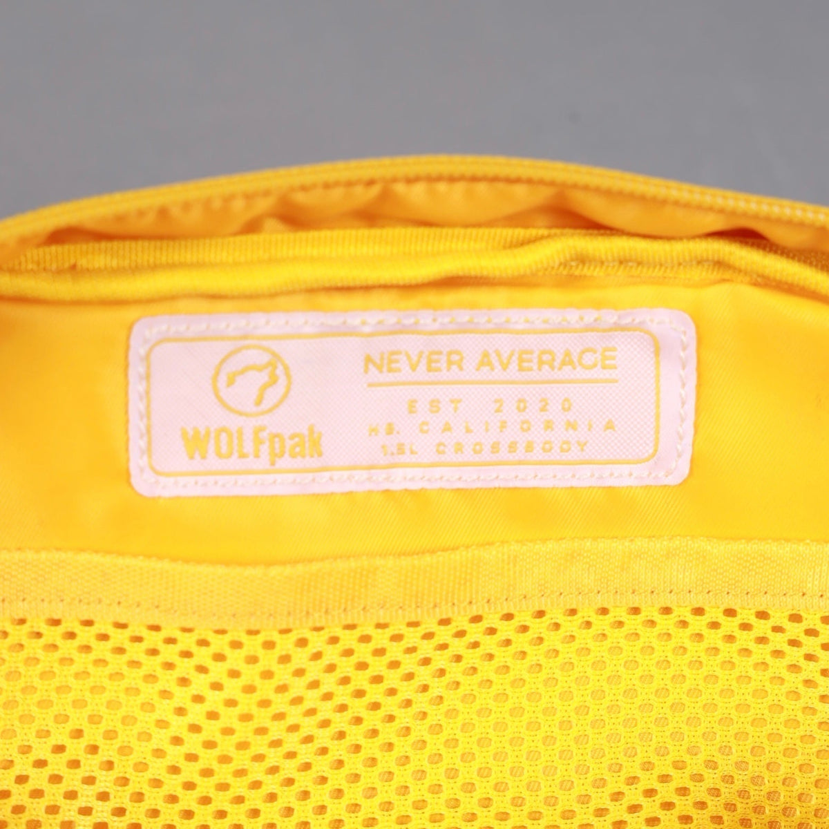 Crossbody Pack Sherbet Mango