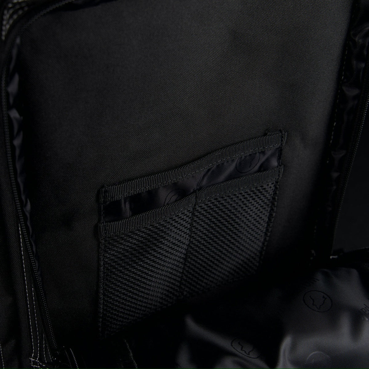 25L Backpack Black Phantom