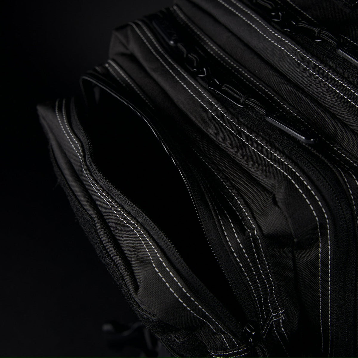 25L Backpack Black Phantom