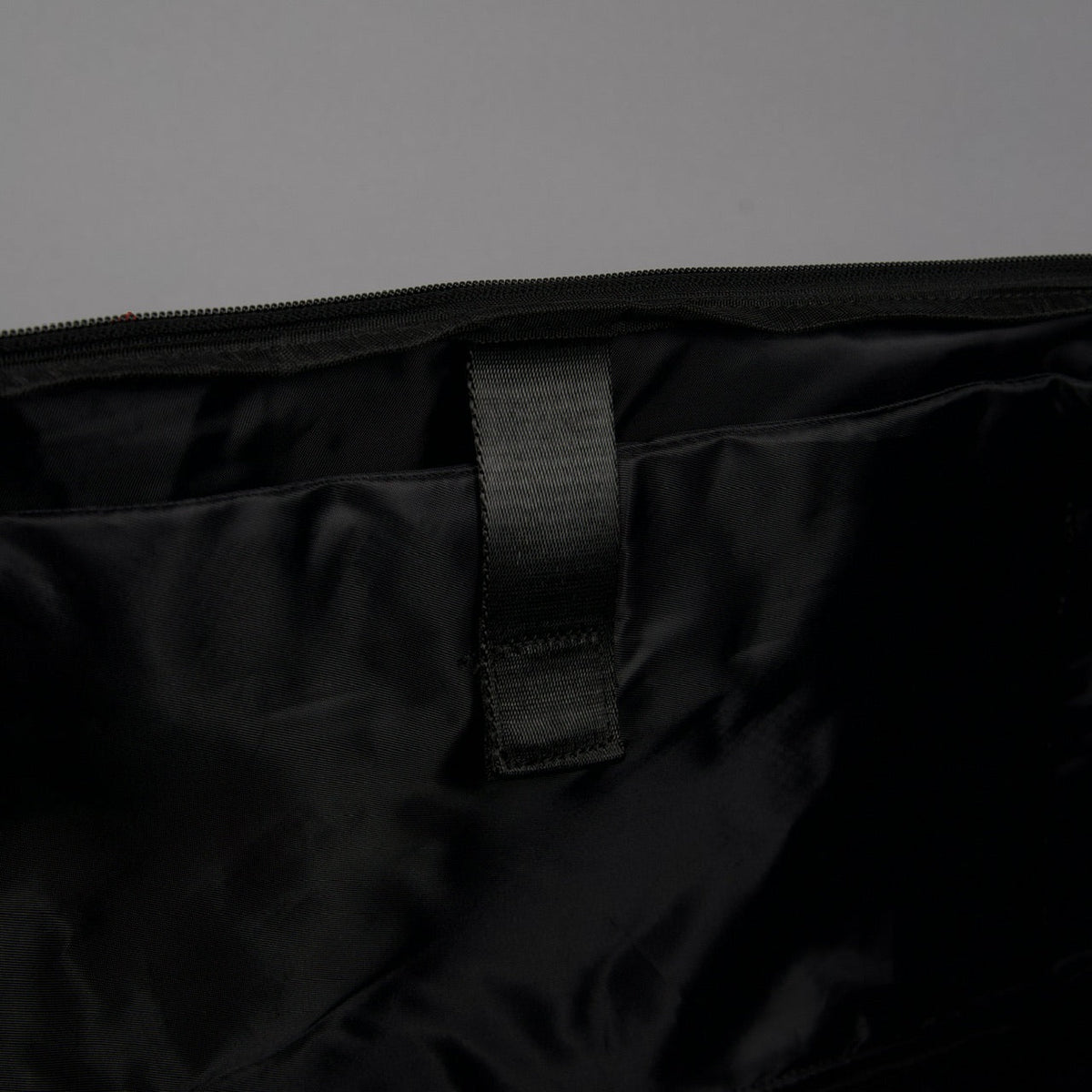 40L Ultimate Duffle Bag Elite Red (SALE)