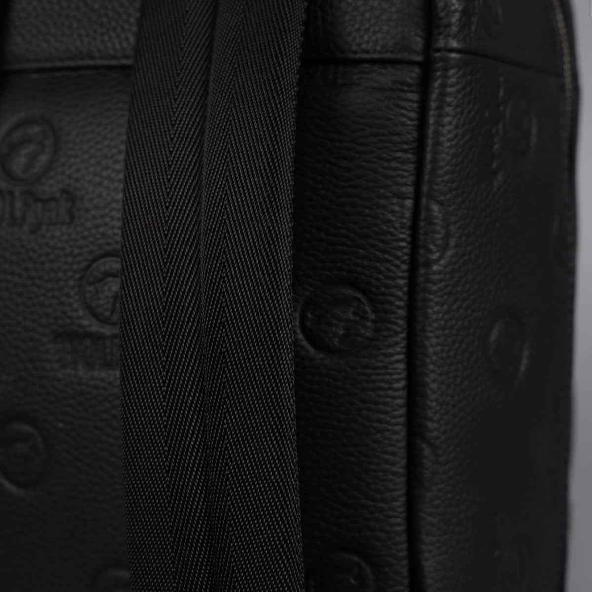 9L Backpack Luxury Leather