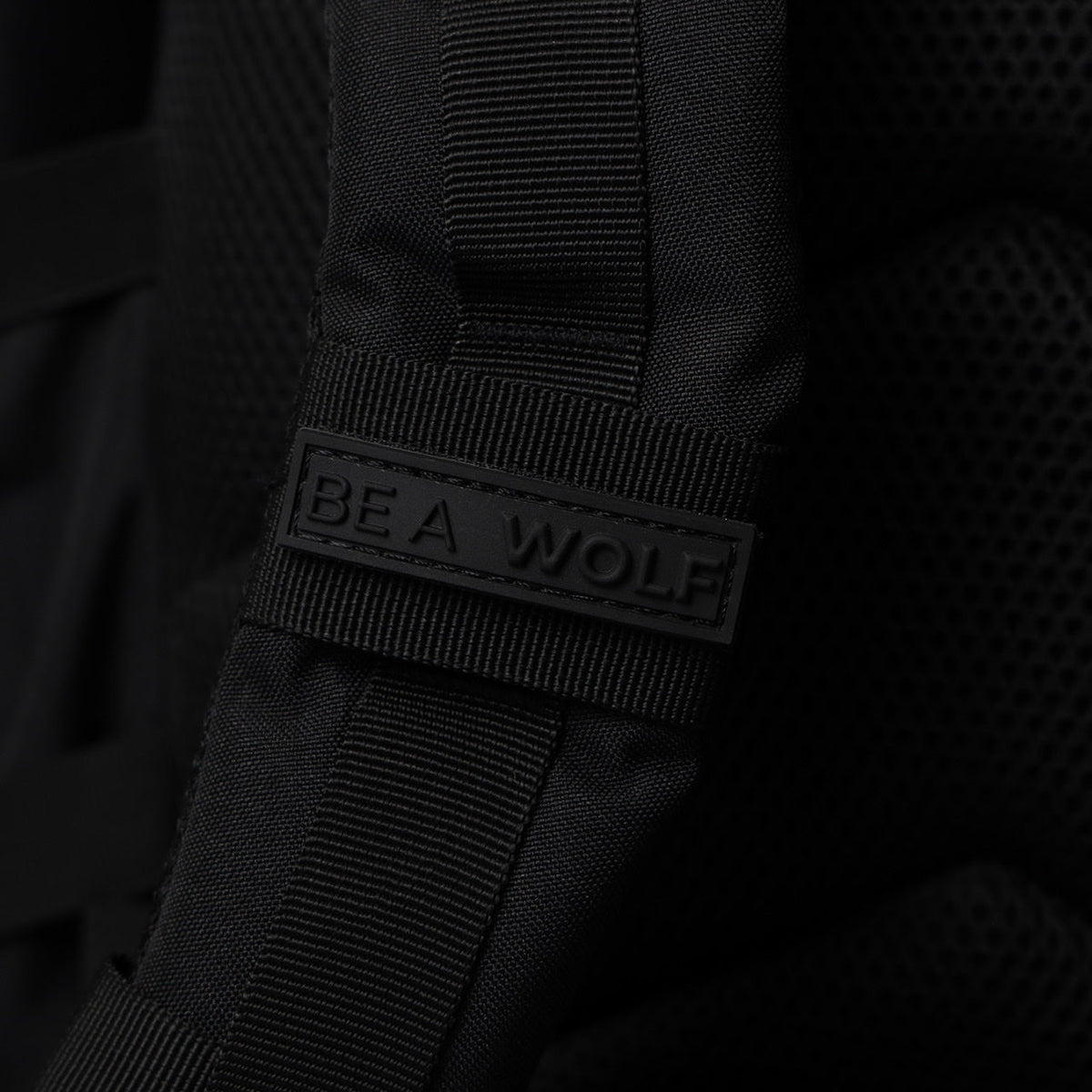 35L Backpack Nightshade