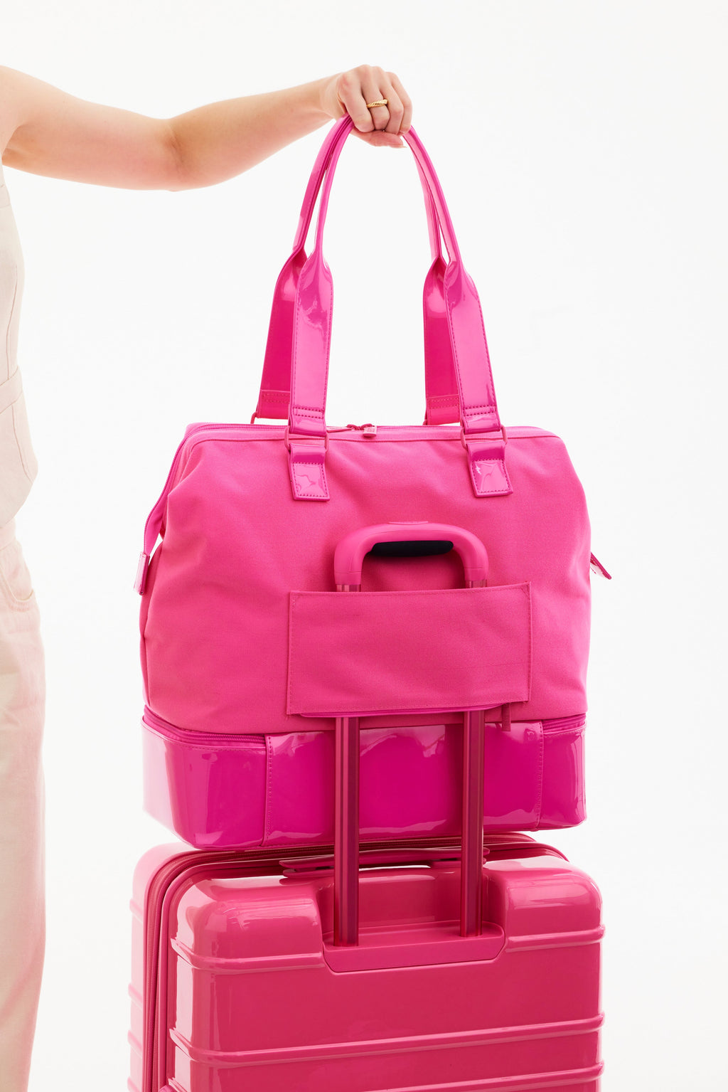 The Mini Weekender in Barbieƒ?› Pink