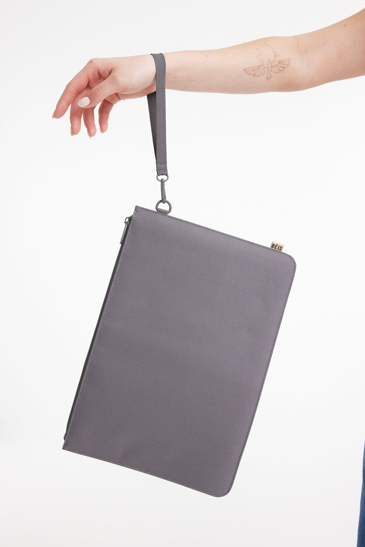The B??ISics Laptop Pouch in Grey
