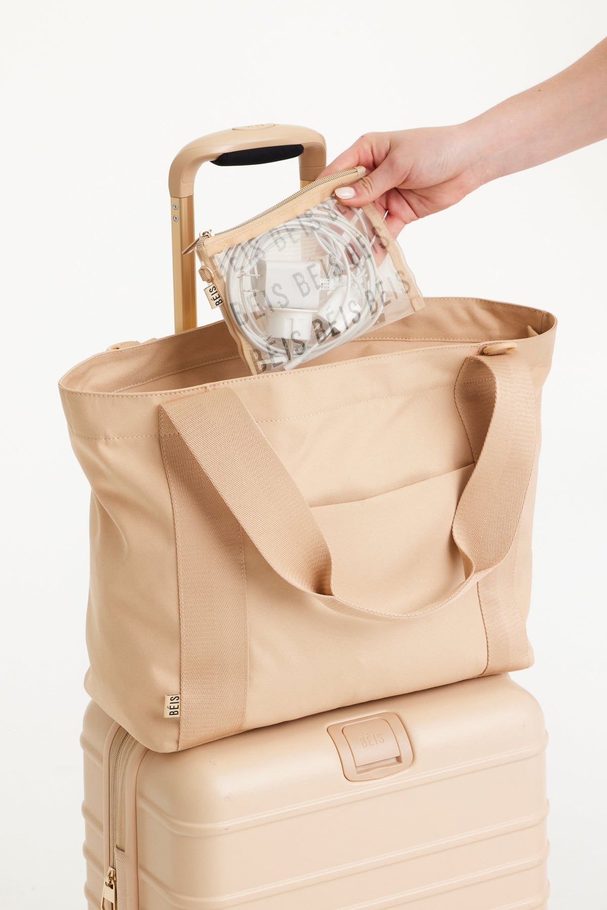 Resale The B??ISics Tote in Beige