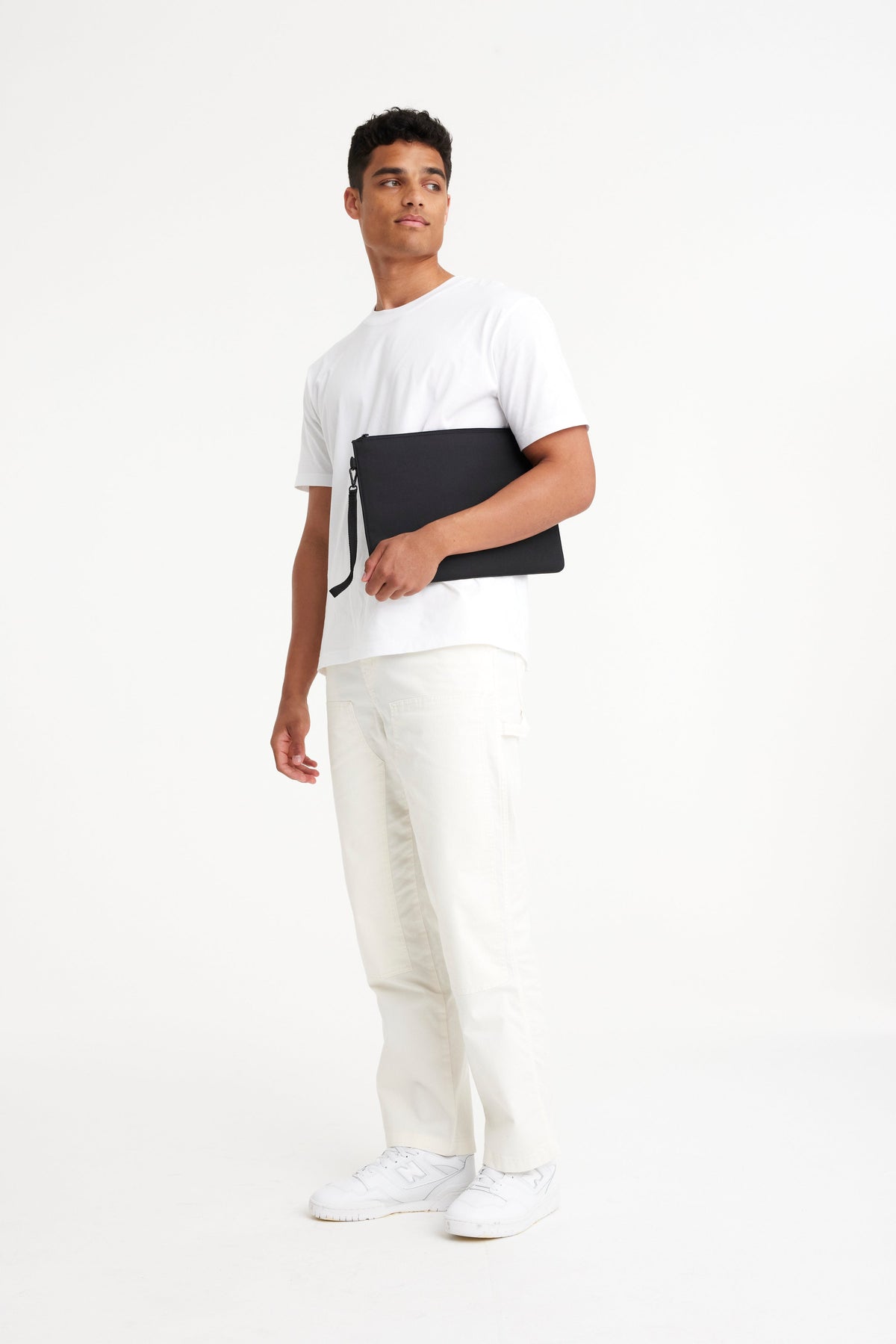 Resale The B??ISics Laptop Pouch in Black