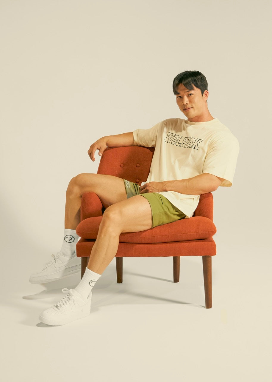 Men's Varsity Tee Cream (SALE)