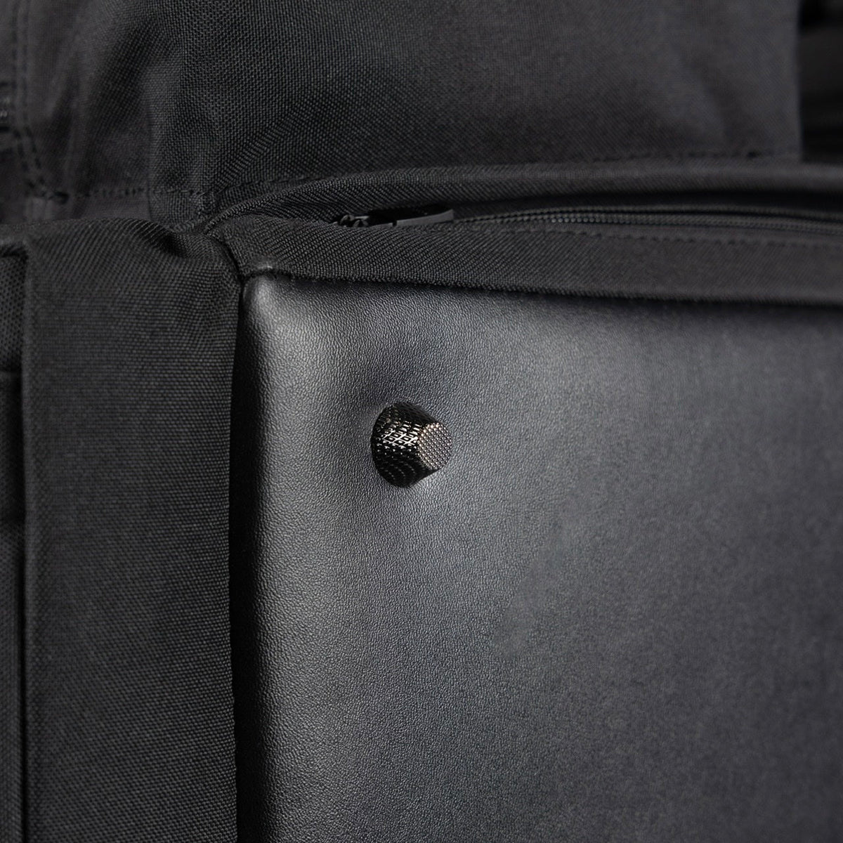 40L Ultimate Duffle Bag Alpha Black
