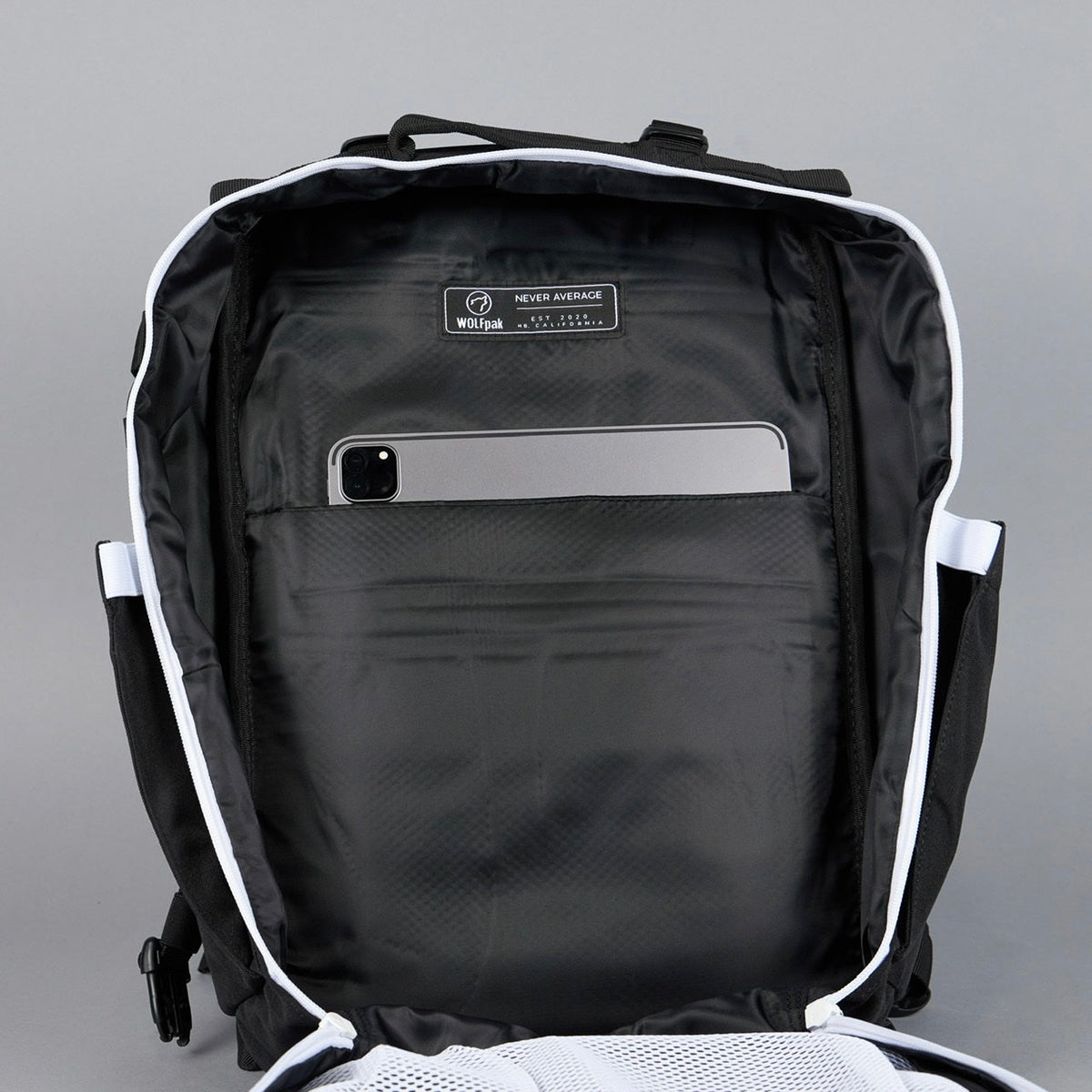 25L Backpack Power Slap Black
