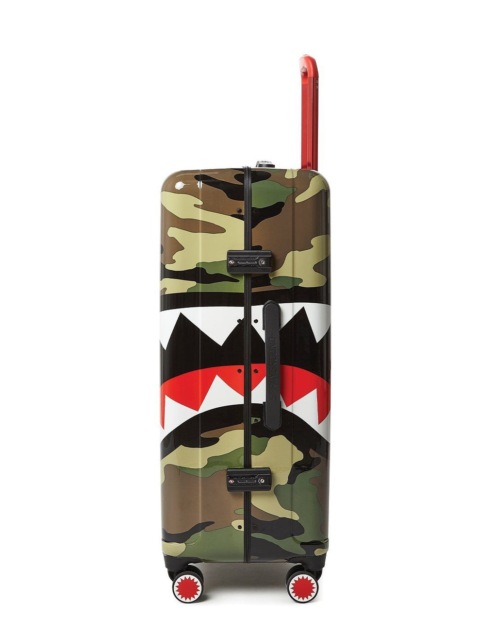 SHARKNAUTICS (CAMO) 29.5ƒ?� FULL-SIZE LUGGAGE