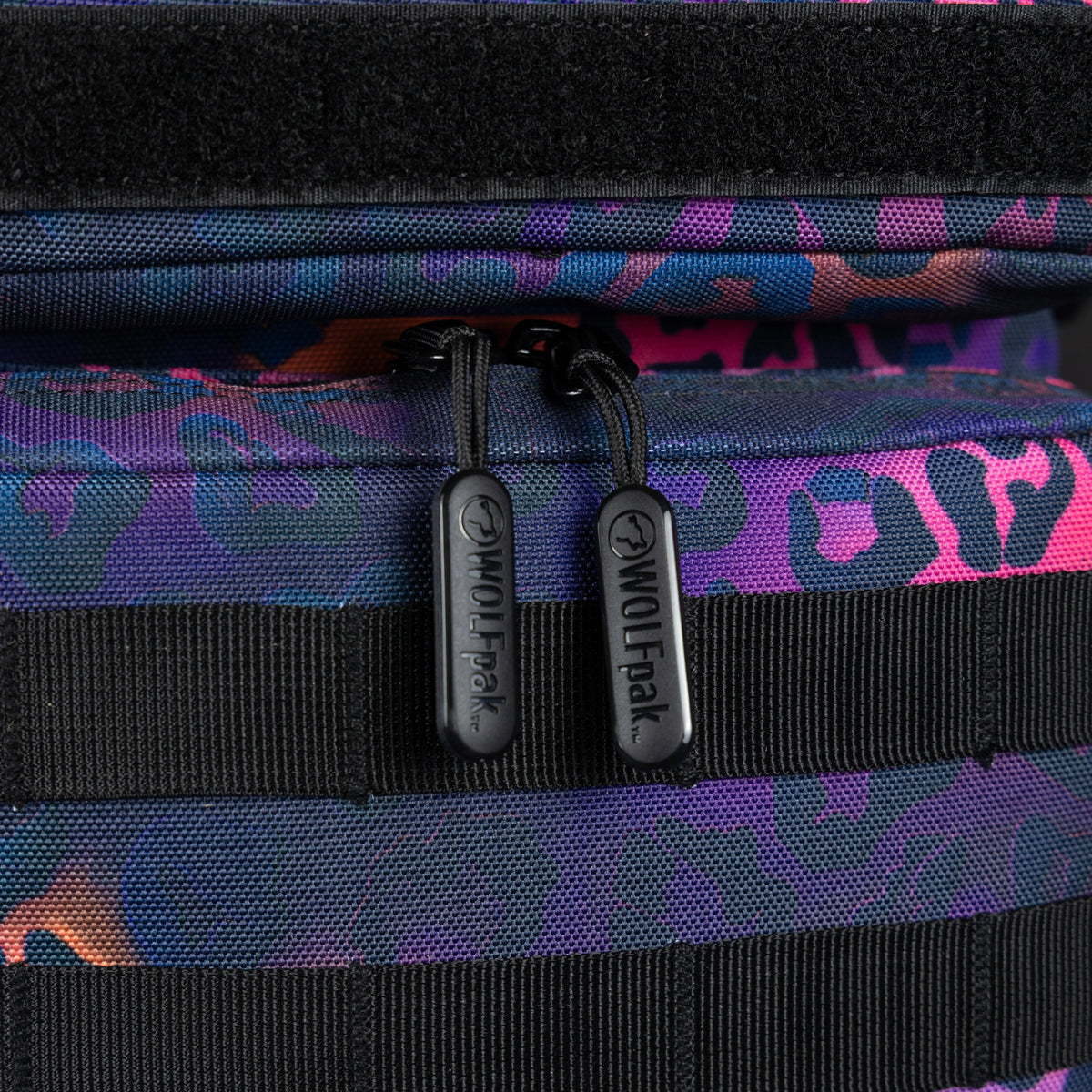 25L Backpack Neon Leopard
