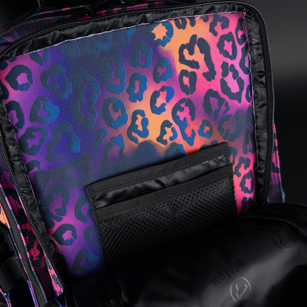 45L Backpack Neon Leopard