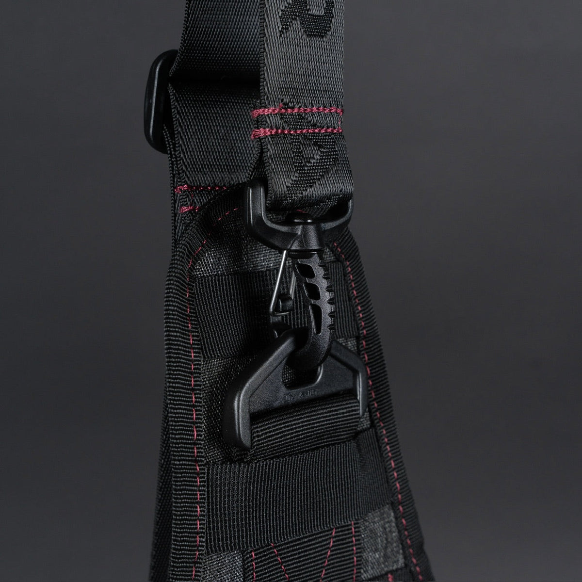 9L Tactical Sling Bag Black Widow