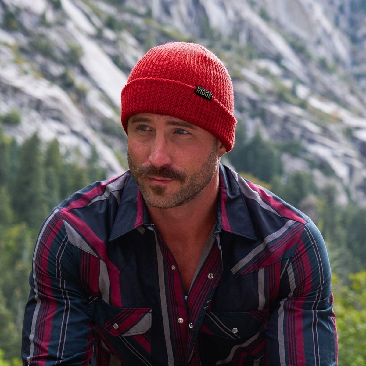 Classic Cuffed Beanie - Rodeo Red
